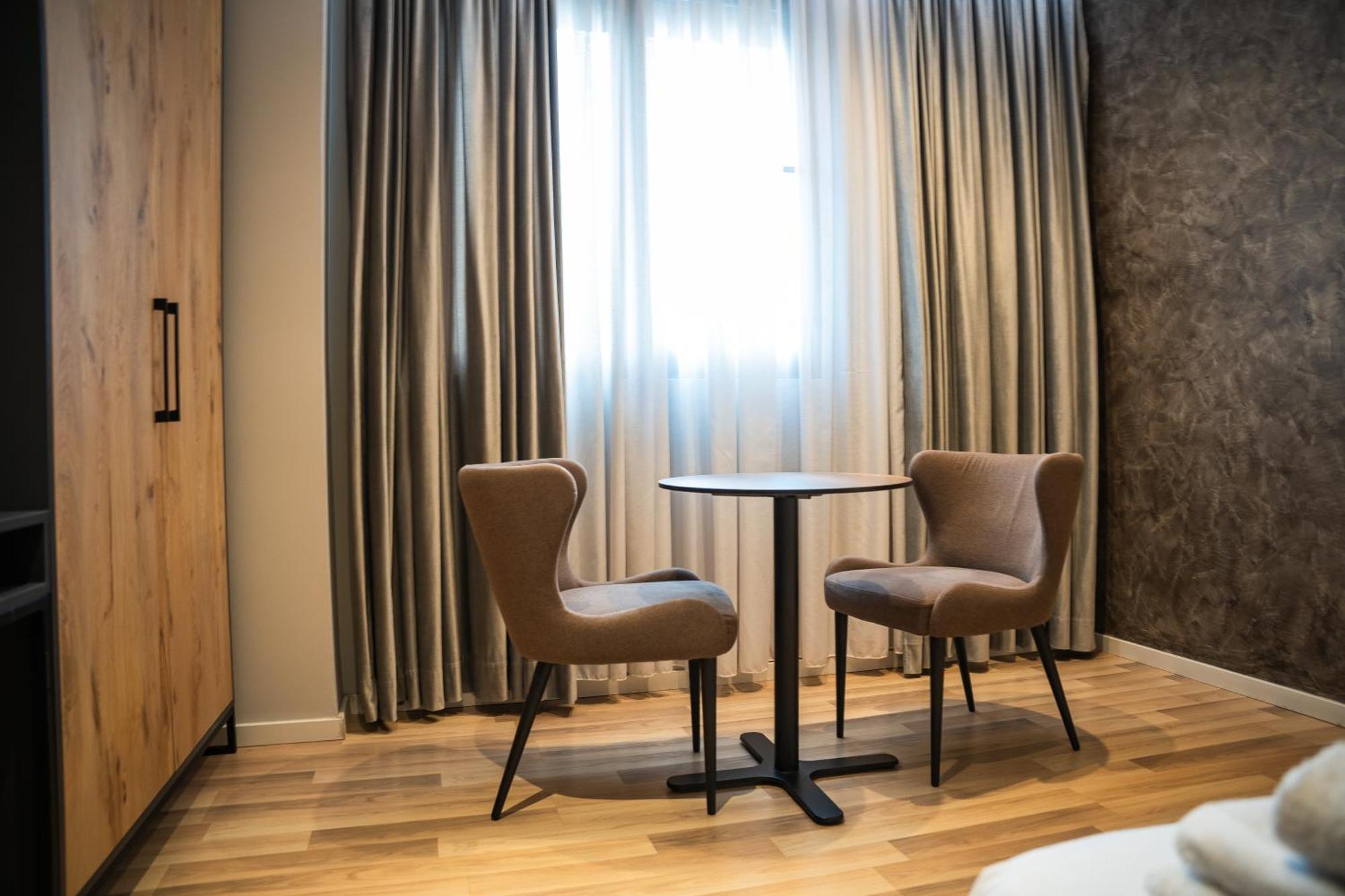 Center Boutique Hotel Τίρανα Εξωτερικό φωτογραφία