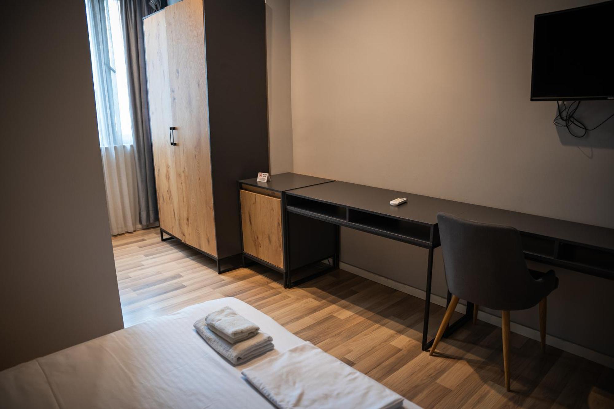 Center Boutique Hotel Τίρανα Εξωτερικό φωτογραφία