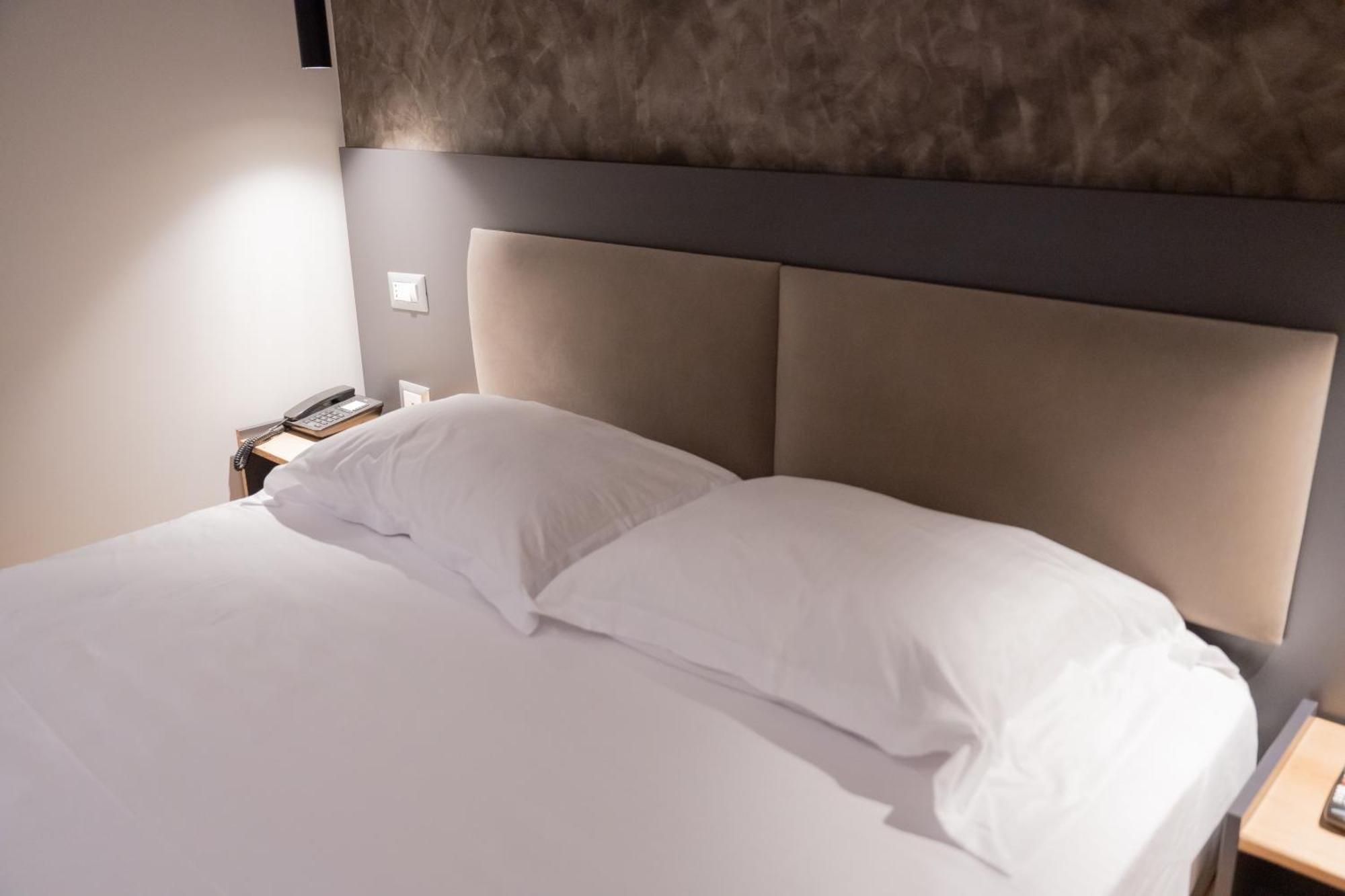 Center Boutique Hotel Τίρανα Εξωτερικό φωτογραφία