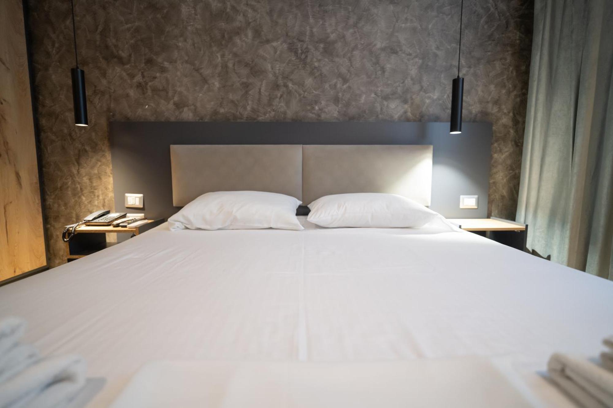 Center Boutique Hotel Τίρανα Εξωτερικό φωτογραφία
