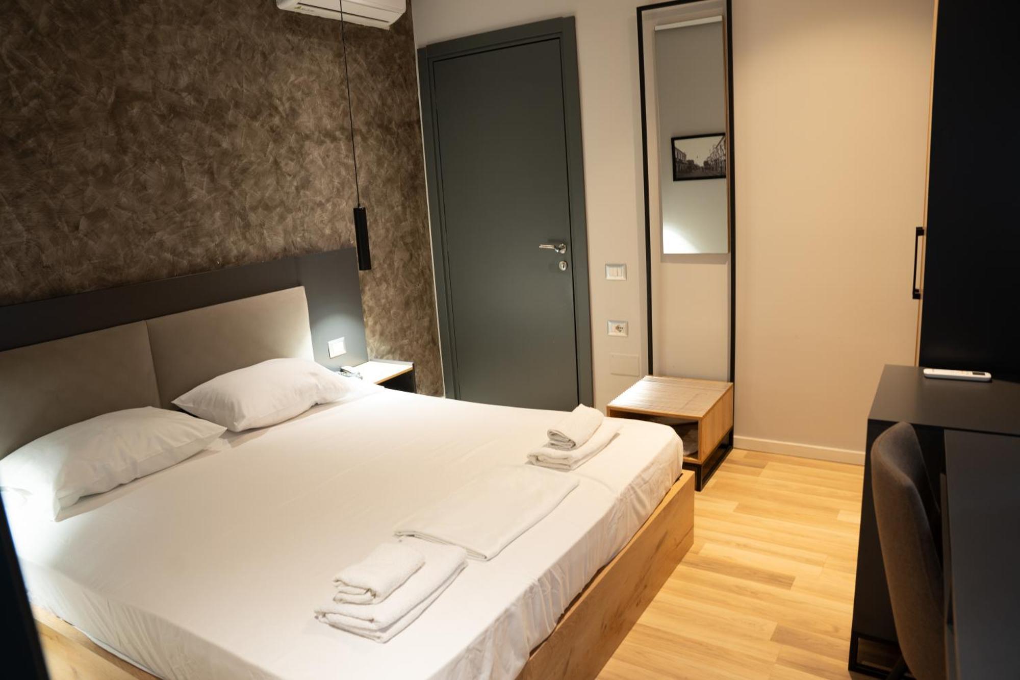 Center Boutique Hotel Τίρανα Εξωτερικό φωτογραφία