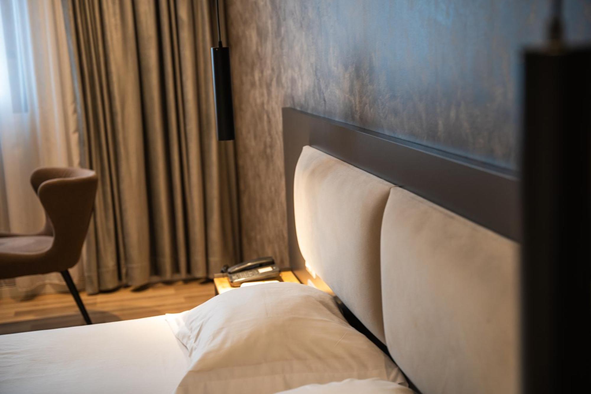 Center Boutique Hotel Τίρανα Εξωτερικό φωτογραφία