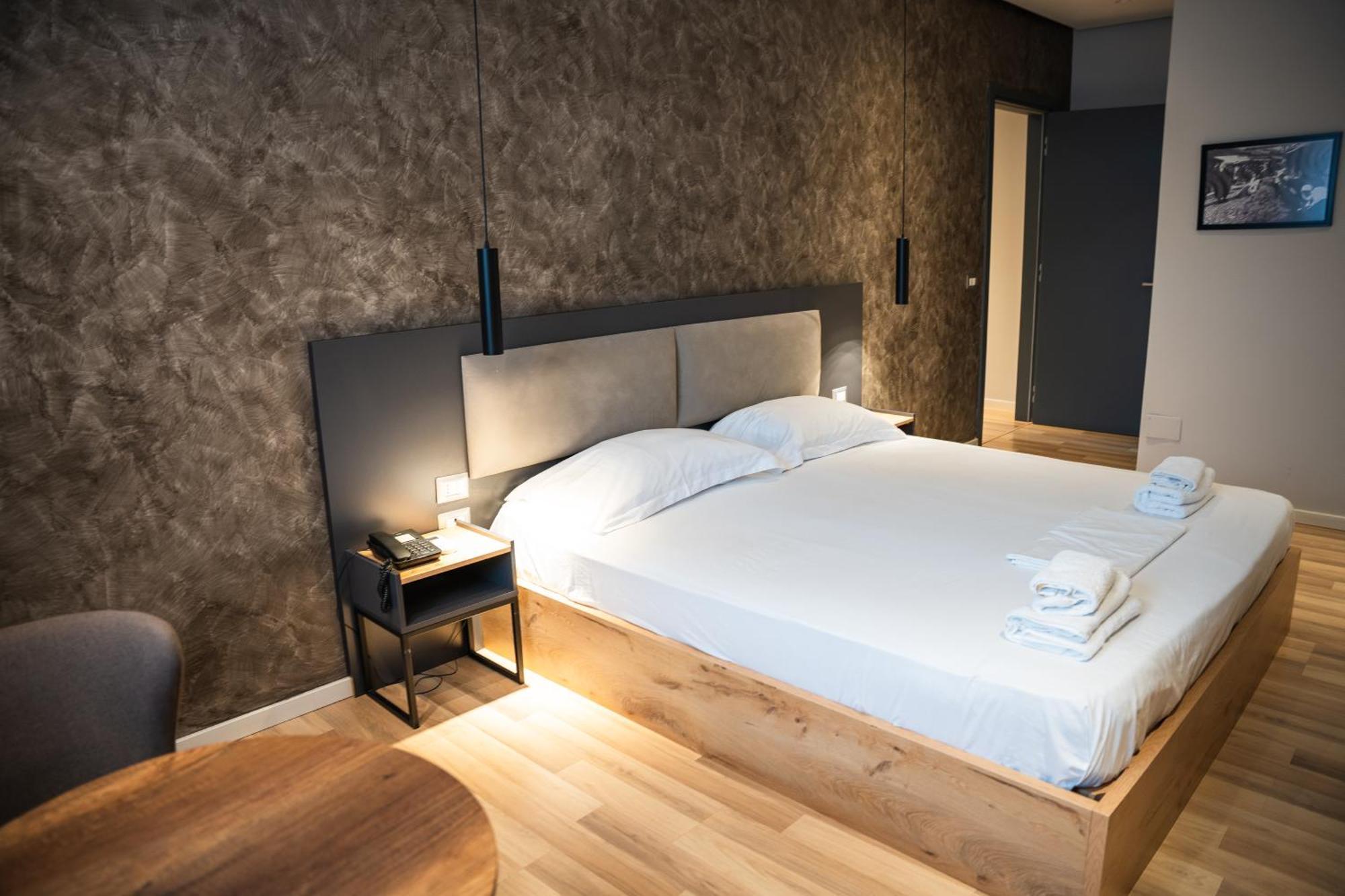 Center Boutique Hotel Τίρανα Εξωτερικό φωτογραφία
