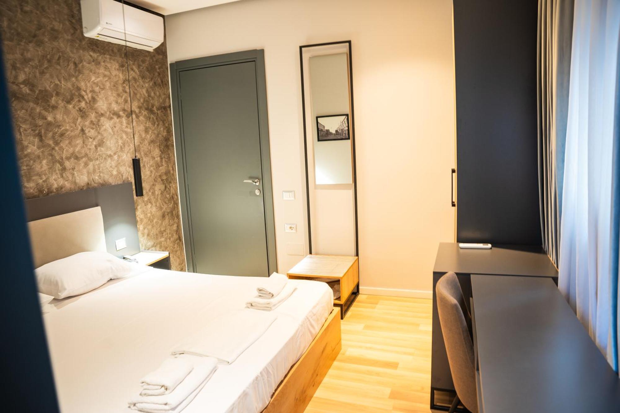 Center Boutique Hotel Τίρανα Εξωτερικό φωτογραφία